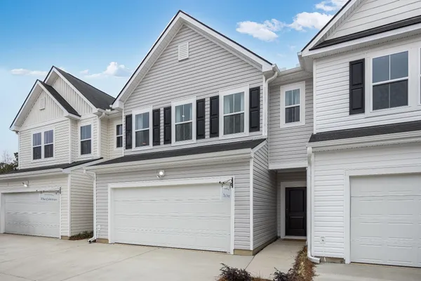 $282,125 | 127 Blowing Leaf Lane, Summerville, SC 29483