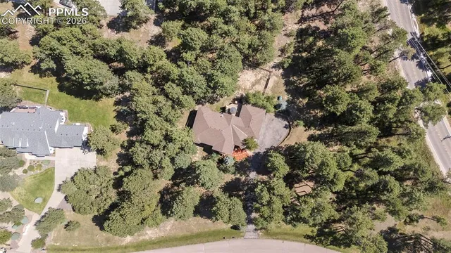 $1,000,000 | 18525 Glenthorne Lane, Monument, CO 80132