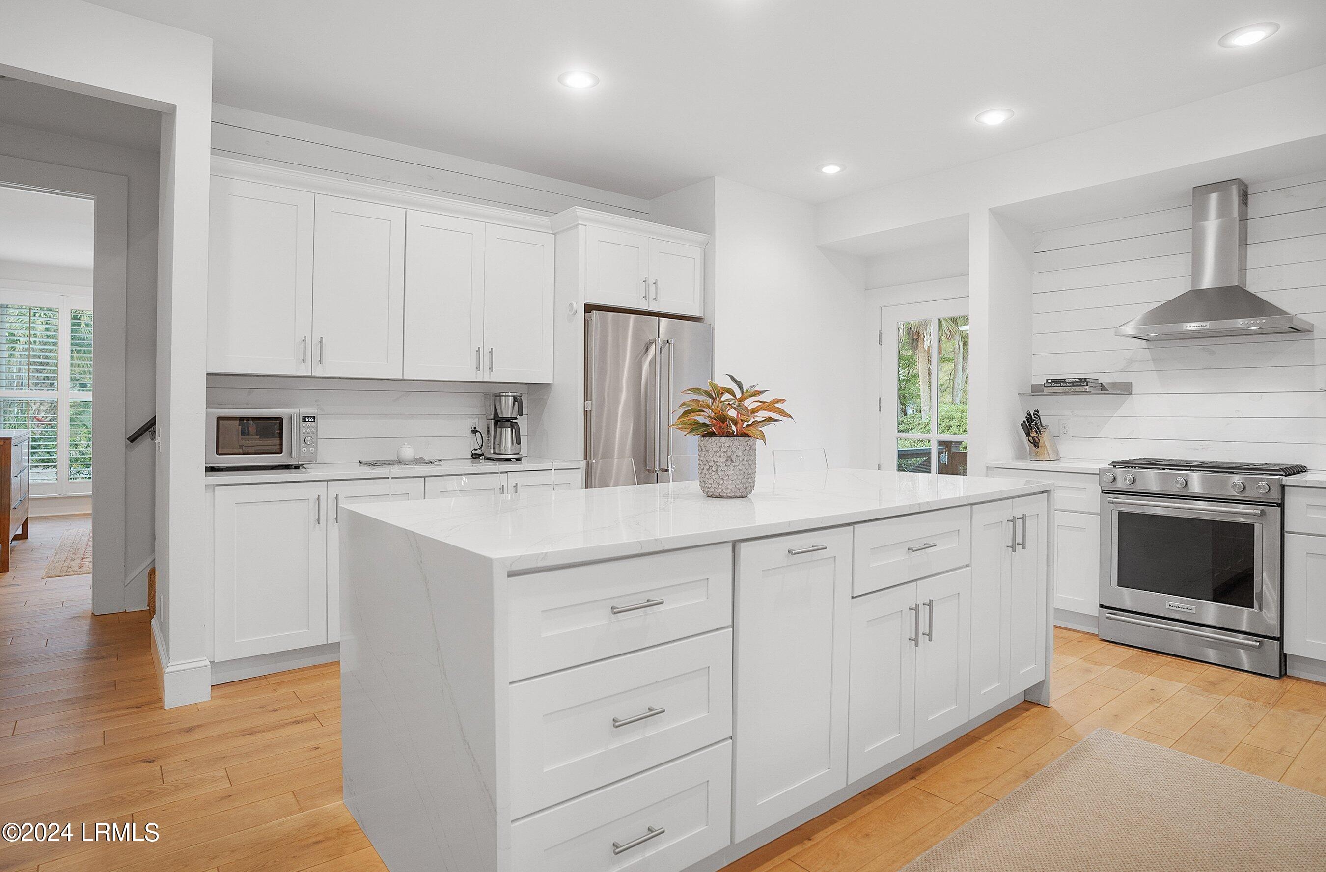 174 Spanish Point Drive Beaufort, SC 29902 - Photo 17 of 49 DSC02169-100-1.jpg-SMALL
