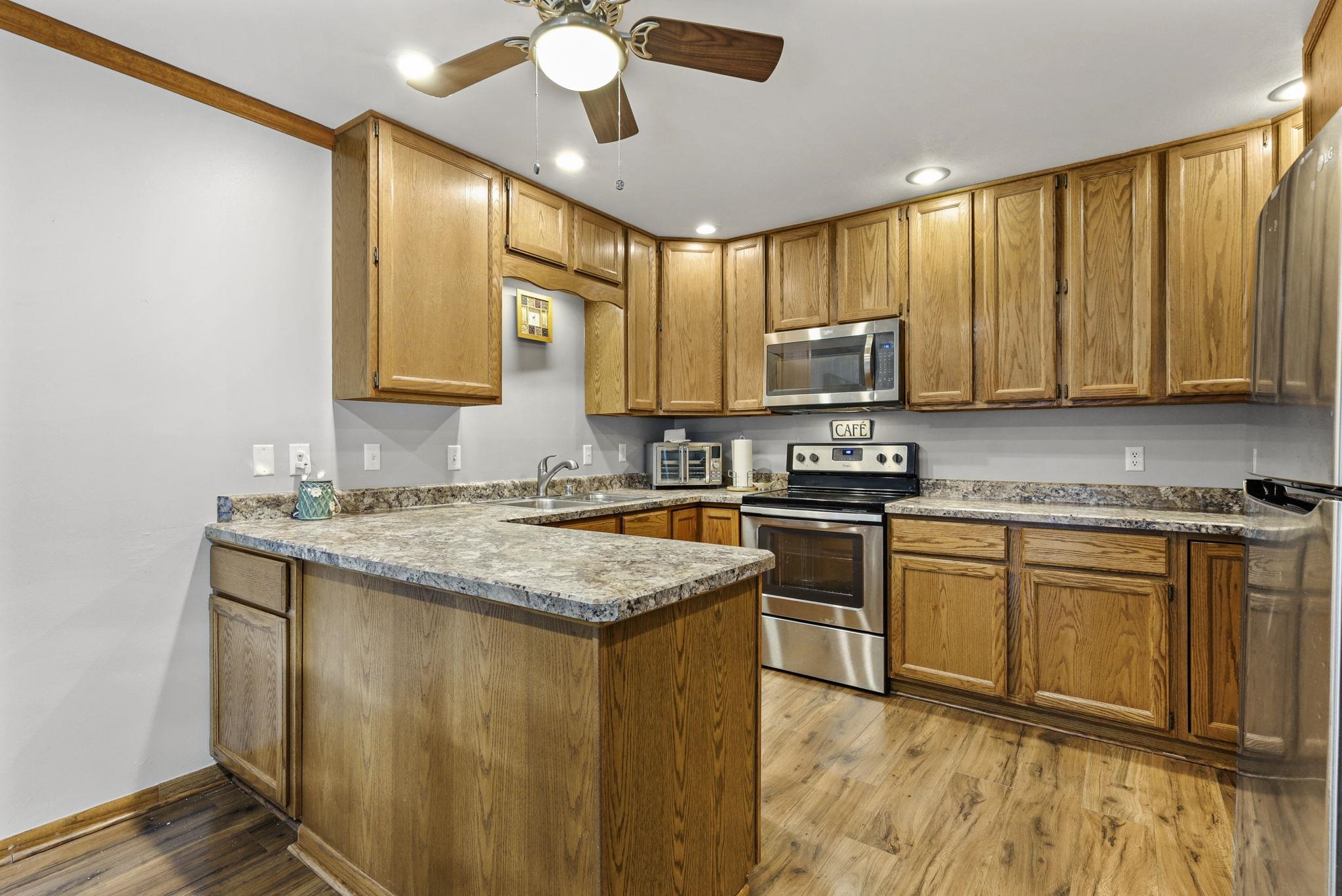 230 Whitetail Drive Sun Prairie, WI 53590 - Photo 16 of 36