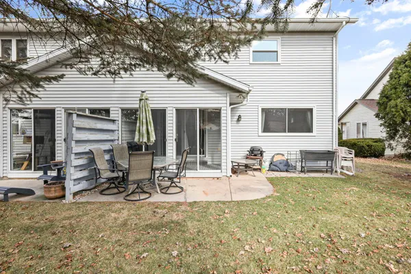 $320,000 | 230 Whitetail Drive, Sun Prairie, WI 53590