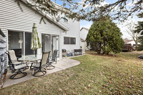 $320,000 | 230 Whitetail Drive, Sun Prairie, WI 53590