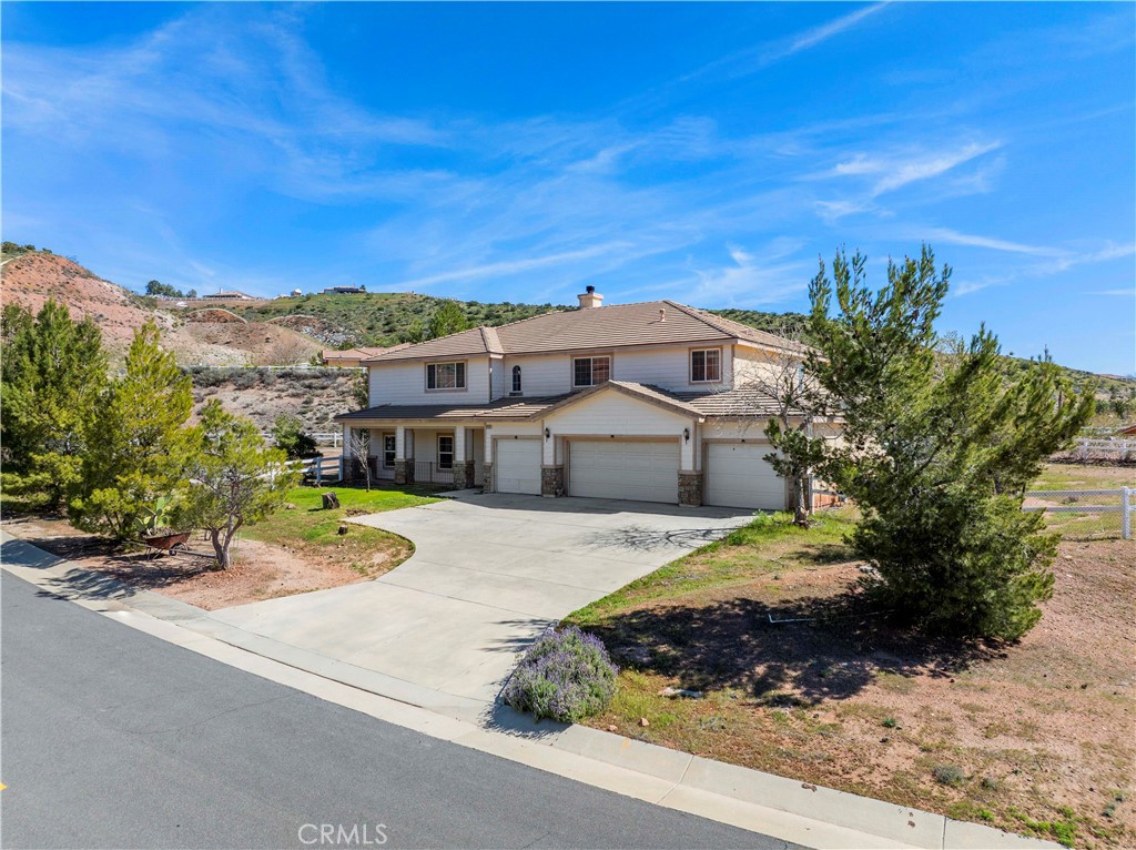 34250 McEnnery Canyon Road Acton, CA 93510 - Photo 61 of 63 a view of a house with a swimming pool