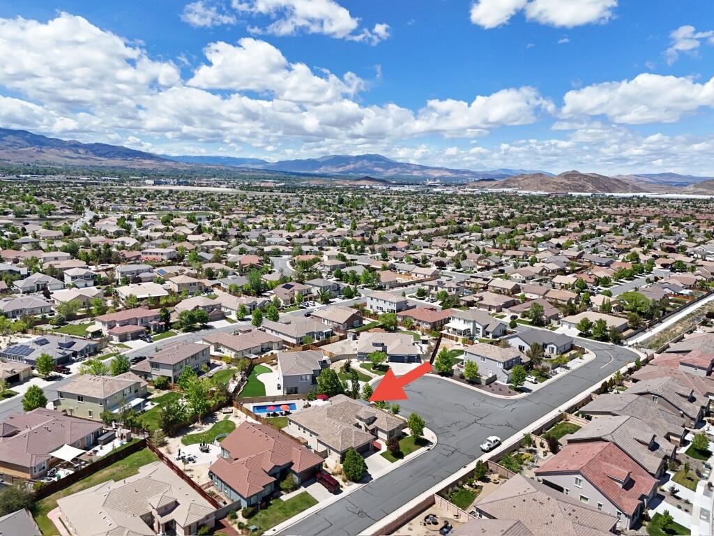 10555 Hampton Creek Drive Reno, NV 89521 - Photo 49 of 50 an aerial view of a city