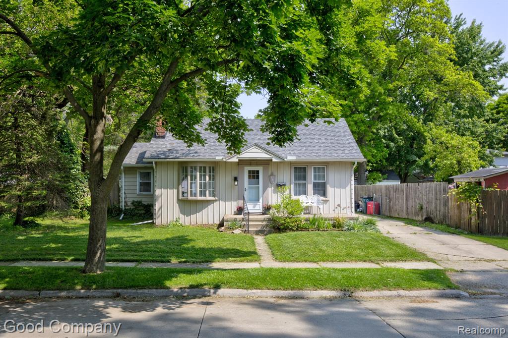 585 Roth Boulevard Clawson, MI 48017 - Photo 30 of 39