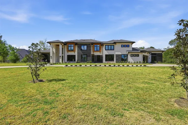 $2,999,900 | 7605 Trinity Pines Drive, Montgomery, TX 77316