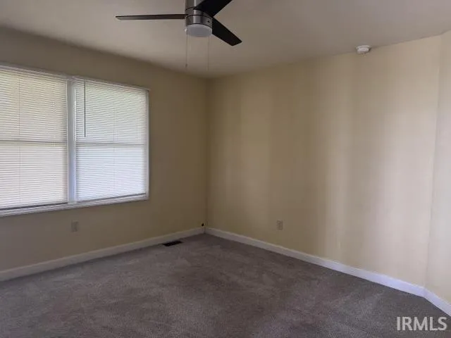 $675 | 740 East State Street, Albany, IN 47320