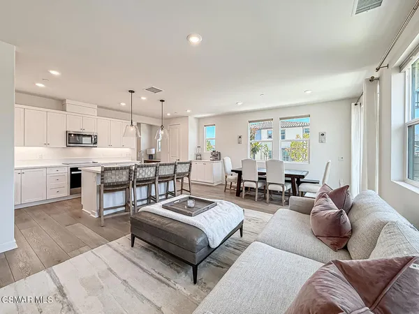 $4,600 | 227 Capistrano Drive, Ventura, CA 93004