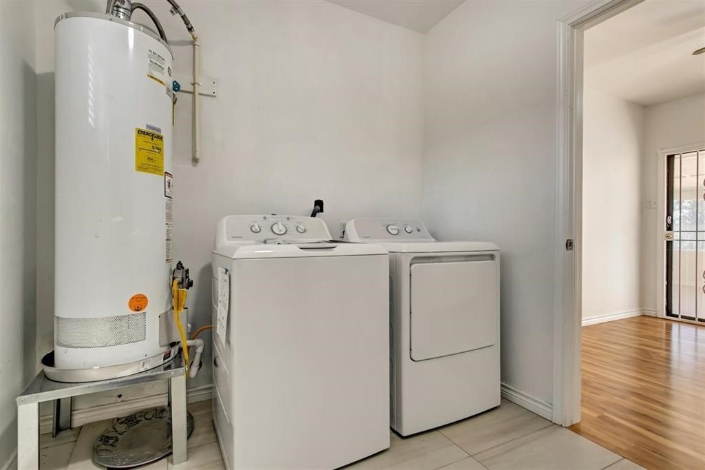1316 Zora Street Houston, TX 77055 - Photo 18 of 24