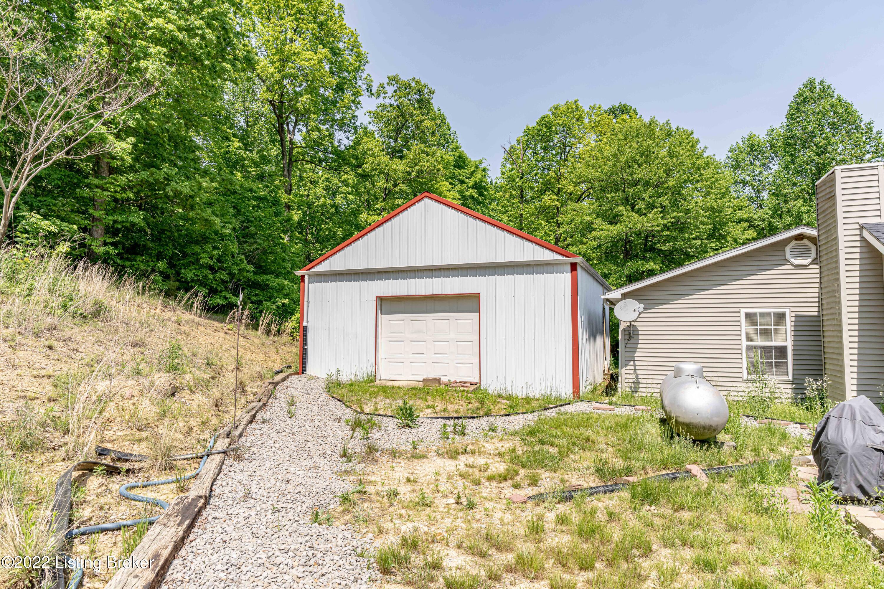 6512 Bowling Green Road Caneyville, KY 42721 - Photo 94 of 116 DSC07784