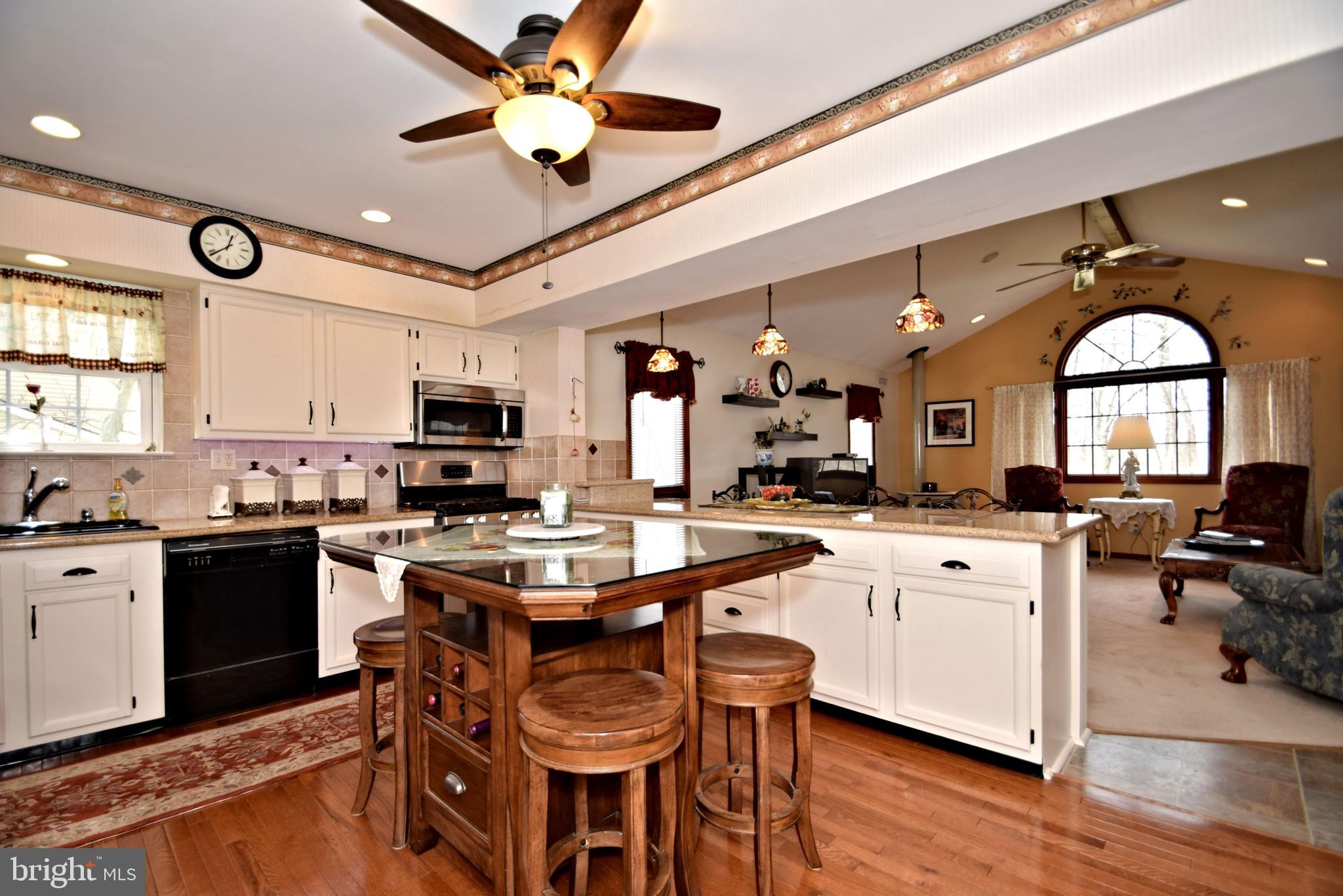 209 Twining Road Lansdale, PA 19446 - Photo 15 of 54 Gallery Image 15