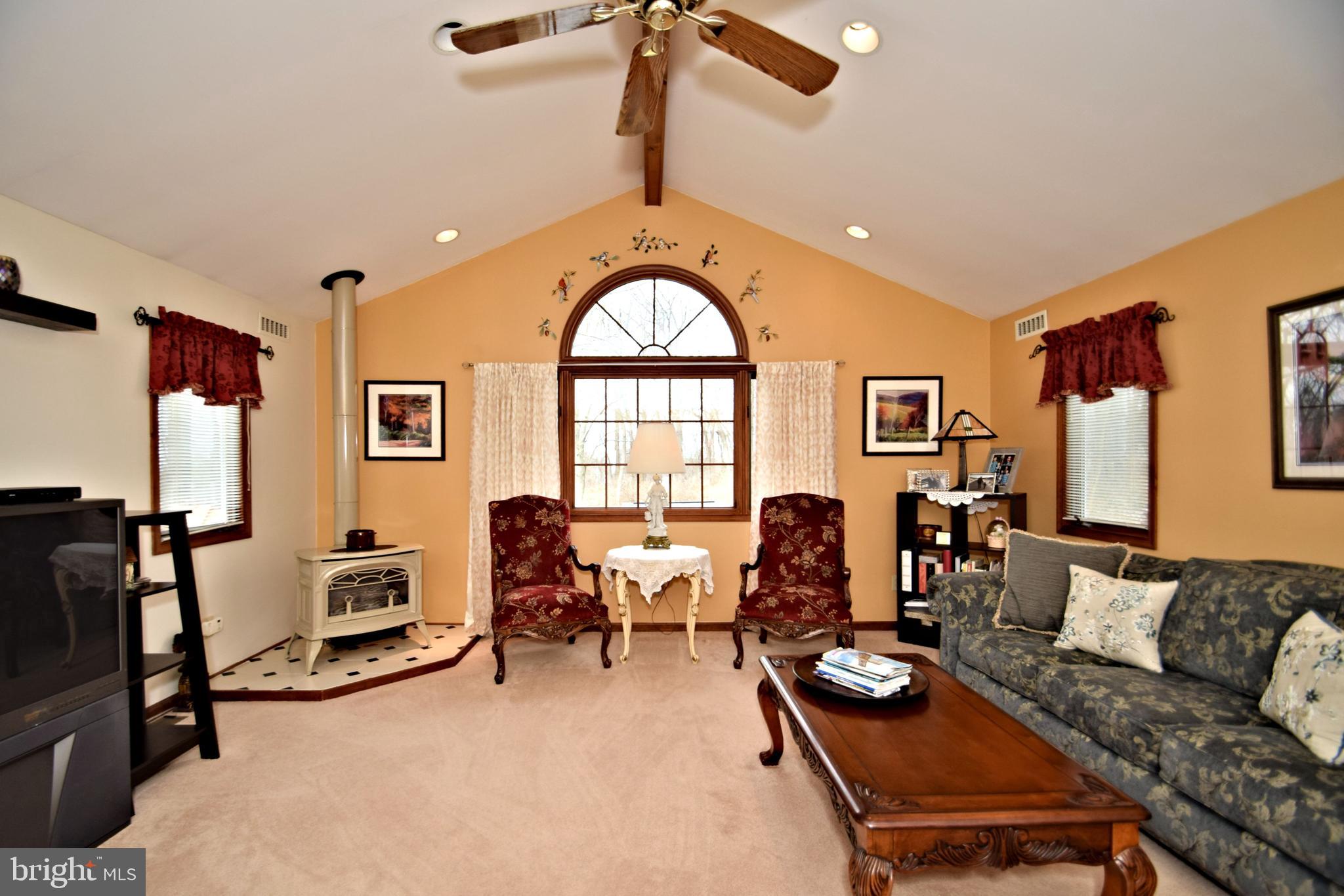 209 Twining Road Lansdale, PA 19446 - Photo 4 of 54 Gallery Image 4