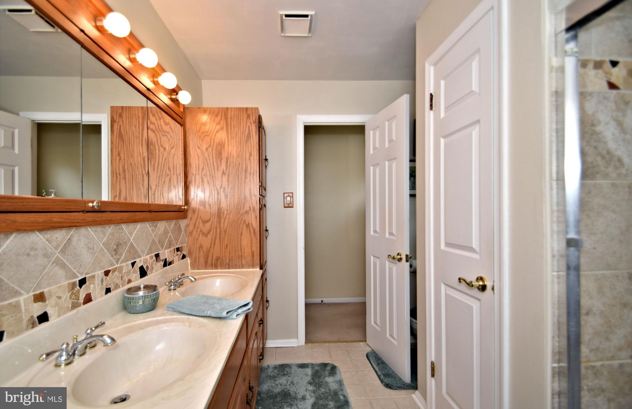 209 Twining Road Lansdale, PA 19446 - Photo 33 of 54 Gallery Image 33