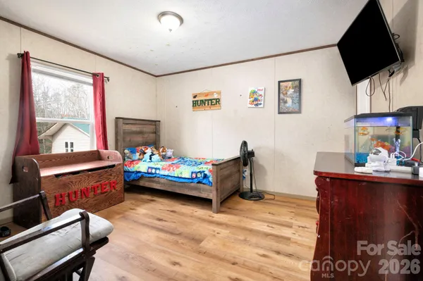 $350,000 | 1064 Deerchase Circle, Cedar Mountain, NC 28718