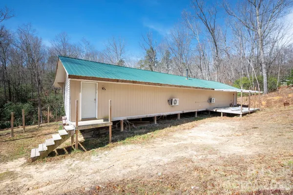 $350,000 | 1064 Deerchase Circle, Cedar Mountain, NC 28718