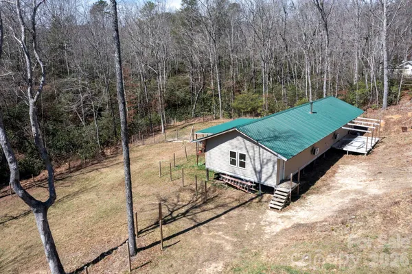 $350,000 | 1064 Deerchase Circle, Cedar Mountain, NC 28718