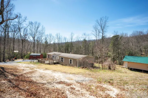 $350,000 | 1064 Deerchase Circle, Cedar Mountain, NC 28718