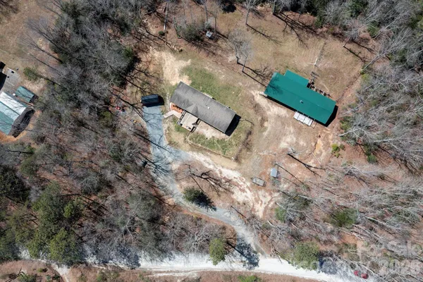 $350,000 | 1064 Deerchase Circle, Cedar Mountain, NC 28718