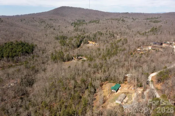 $350,000 | 1064 Deerchase Circle, Cedar Mountain, NC 28718