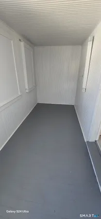 a view of utility room