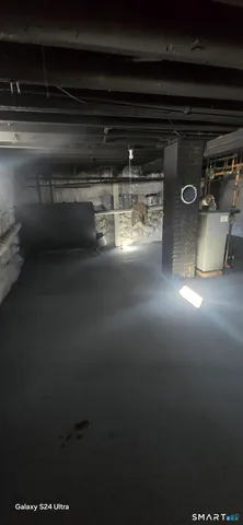 $329,900 | 265 Citizens Avenue, Waterbury, CT 06704