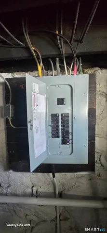 $329,900 | 265 Citizens Avenue, Waterbury, CT 06704