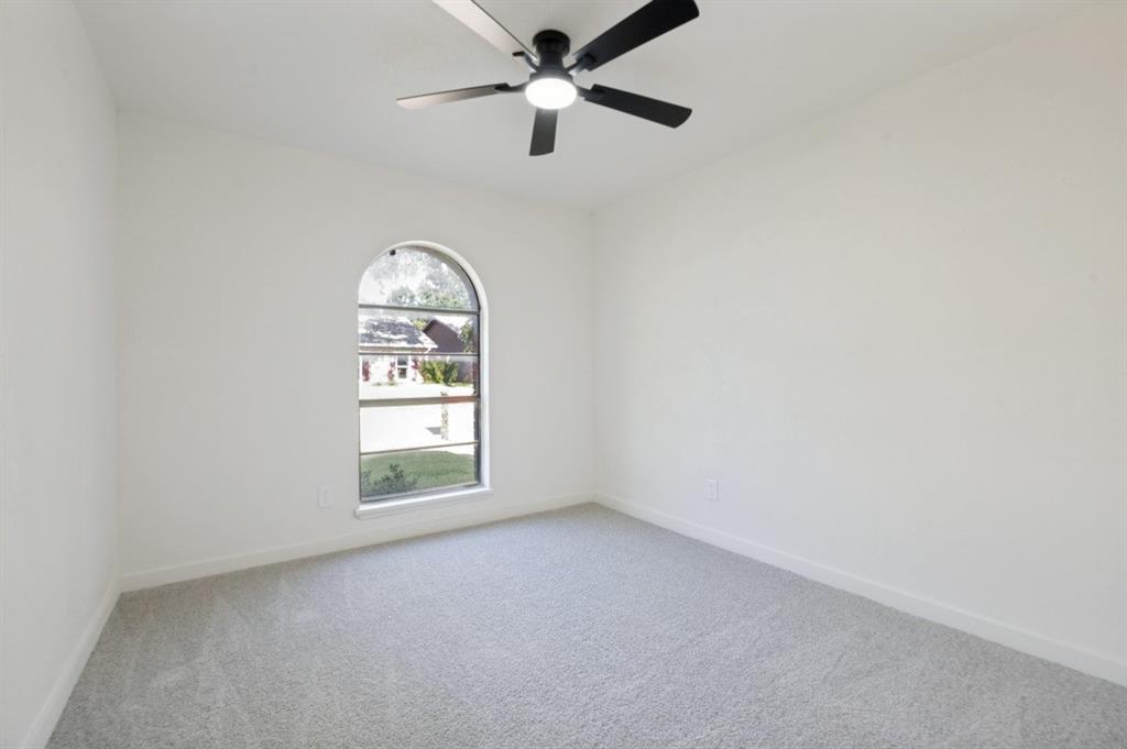 1910 Rambling Ridge Lane Carrollton, TX 75007 - Photo 21 of 28