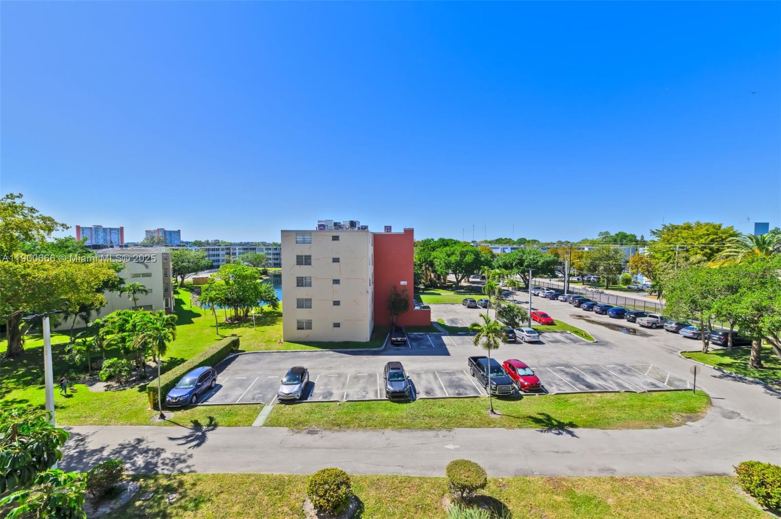 1770 Northeast 191st Street, Unit 5081 Miami, FL 33179 - Photo 7 of 35 a view of a city