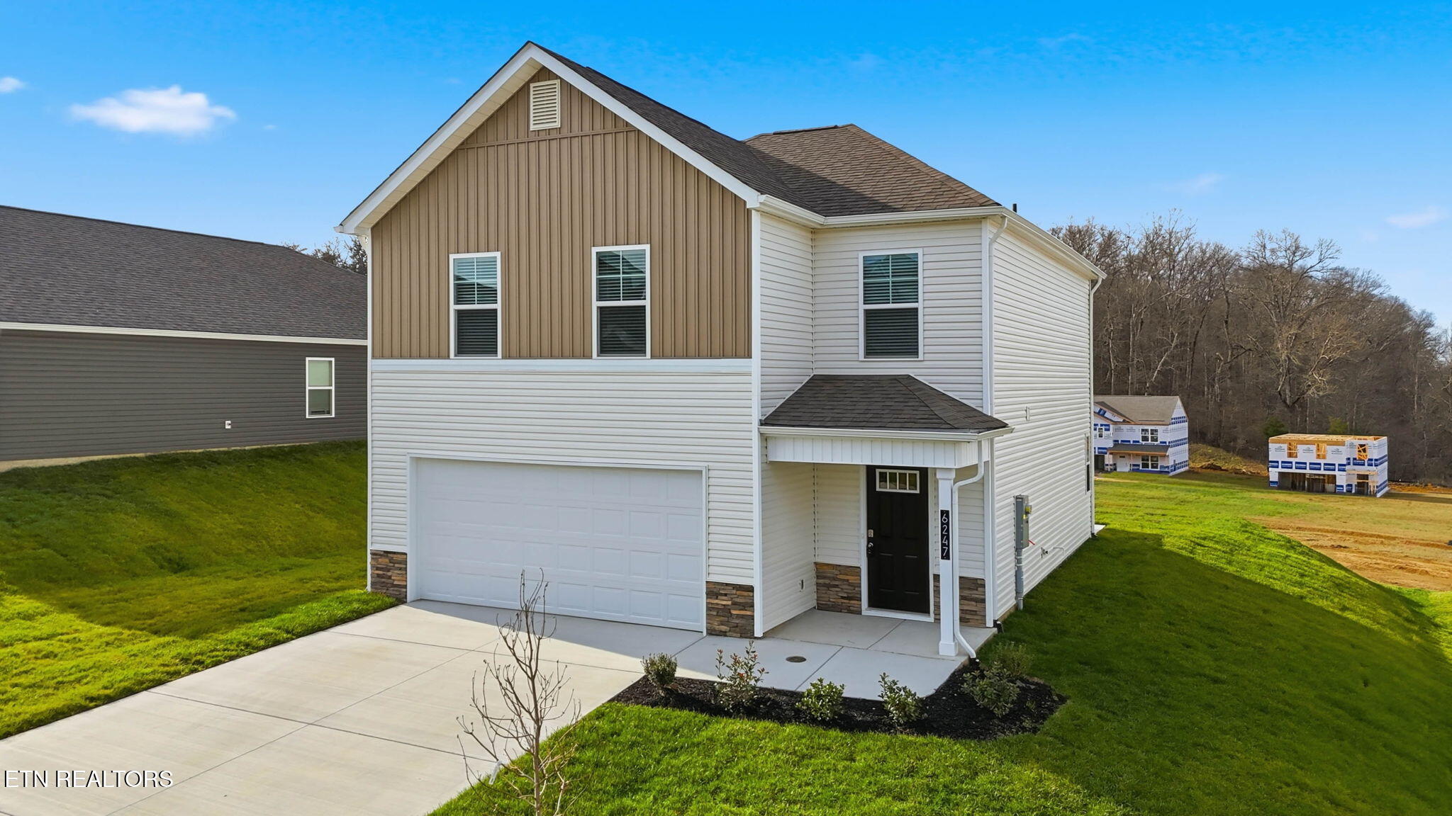 6247 Sycamore Stream Road Dandridge, TN 37725 - Photo 2 of 28 12-web-or-mls-6247_Sycamore Stream Road-