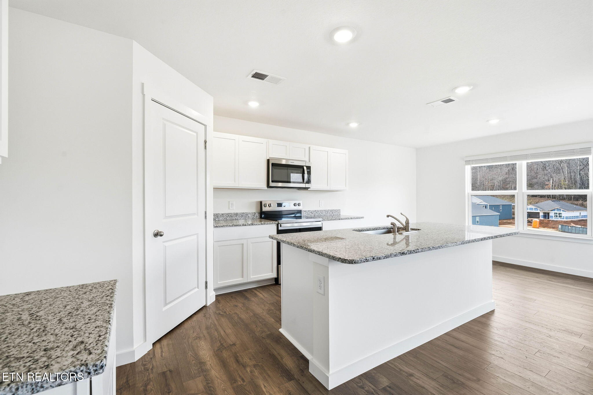 6247 Sycamore Stream Road Dandridge, TN 37725 - Photo 7 of 28 26-web-or-mls-6247_Sycamore Stream Road-