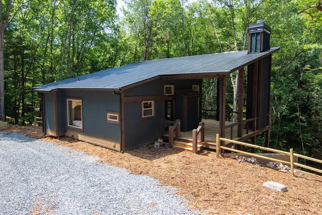 $519,000 | 1 Clay's Way, Cherry Log, GA 30522