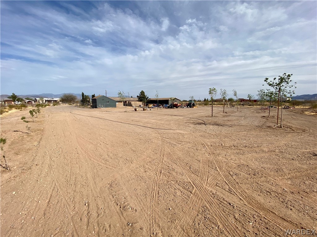 1161 South Concho Road Golden Valley, AZ 86413 - Photo 33 of 37 Gallery Image 33