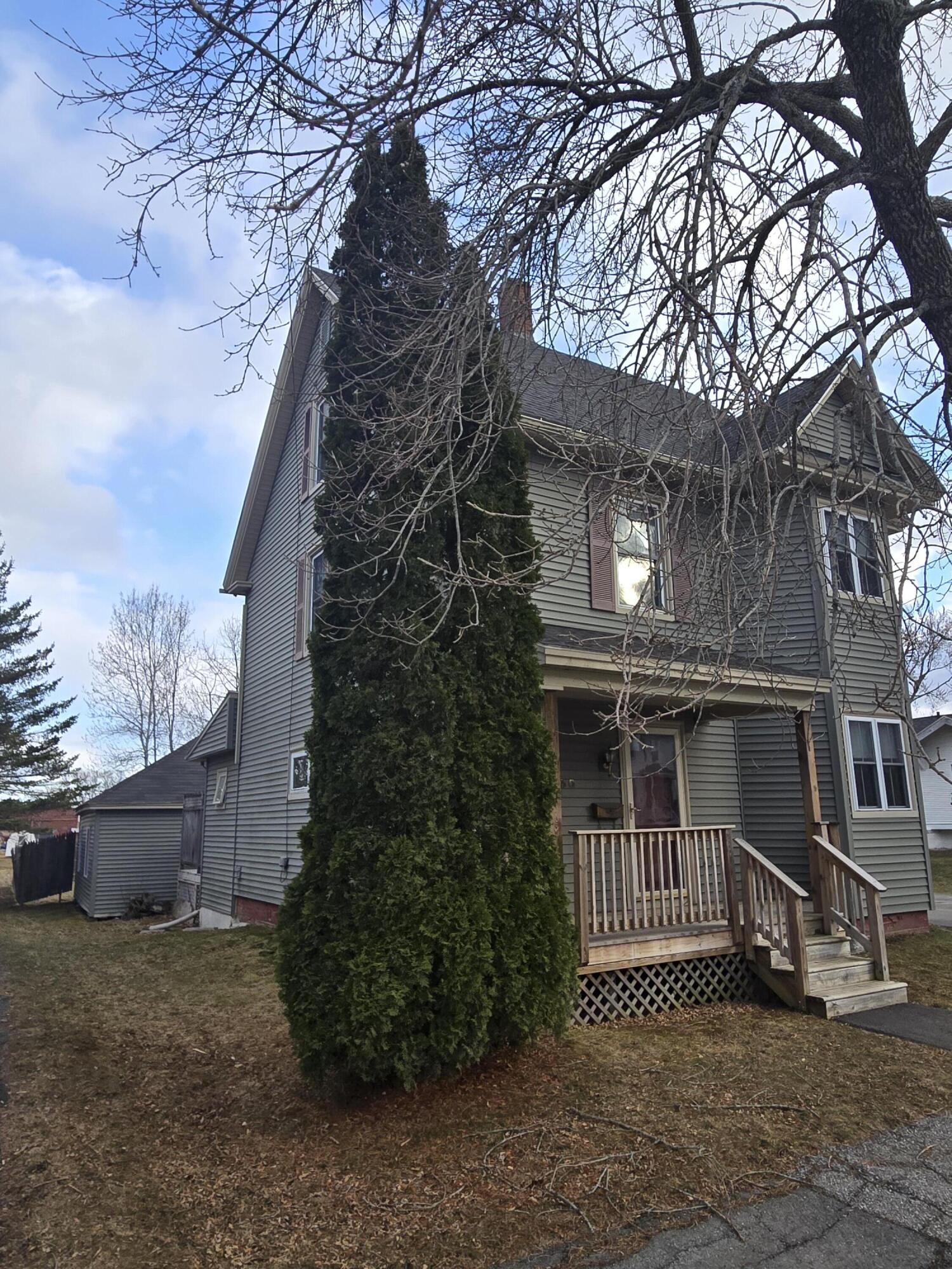 130 7th Street Bangor, ME 04401 - Photo 8 of 11 20260406_172644