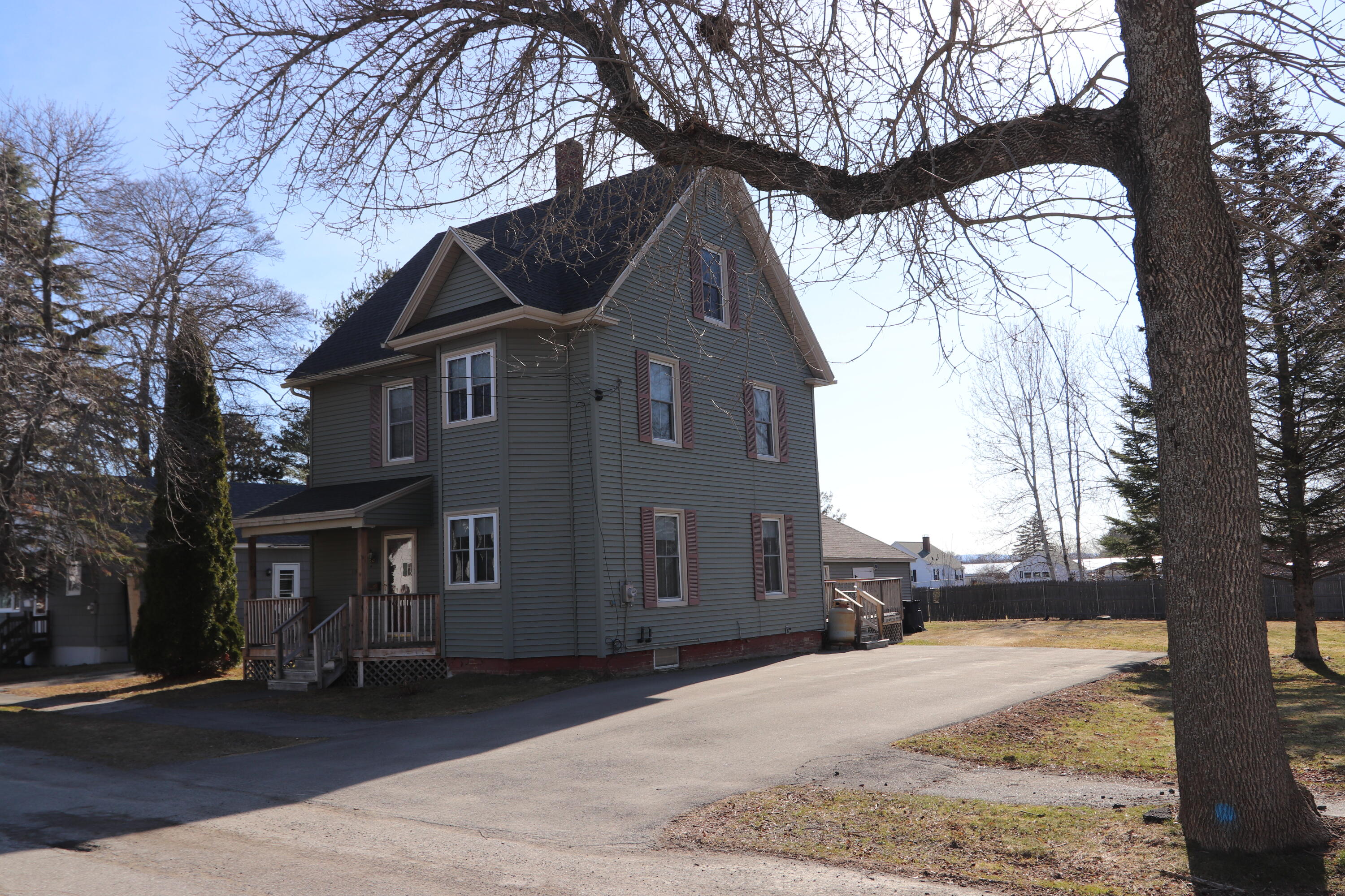 130 7th Street Bangor, ME 04401 - Photo 9 of 24 IMG_6508