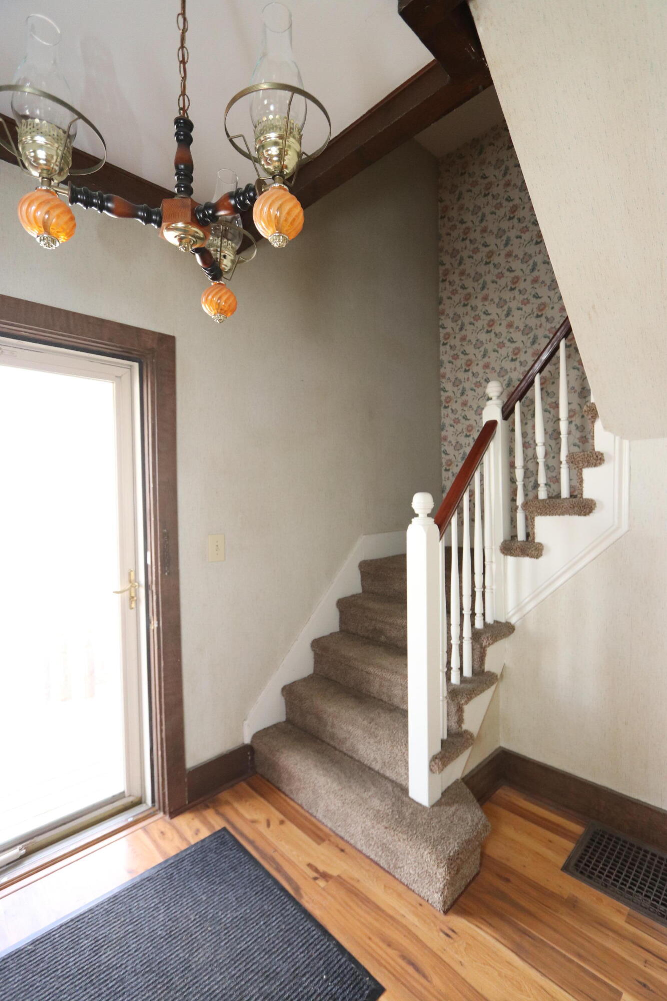 130 7th Street Bangor, ME 04401 - Photo 10 of 24 IMG_6576