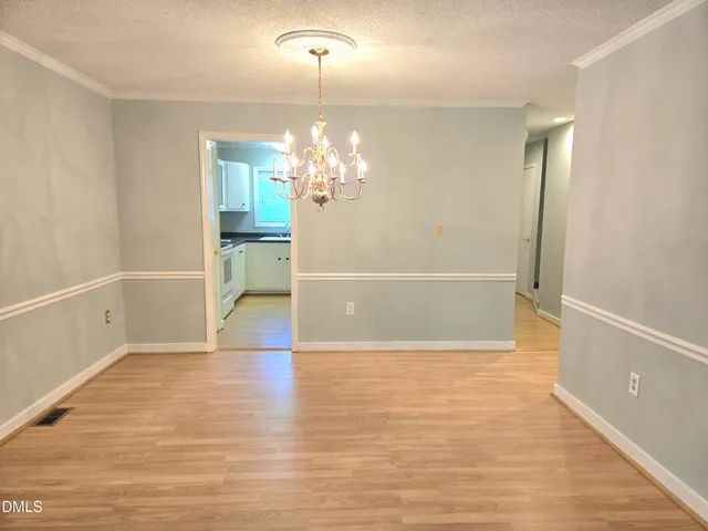 $1,600 | 9 Willow Bridge Drive, Durham, NC 27707