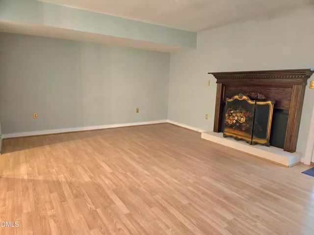 $1,600 | 9 Willow Bridge Drive, Durham, NC 27707