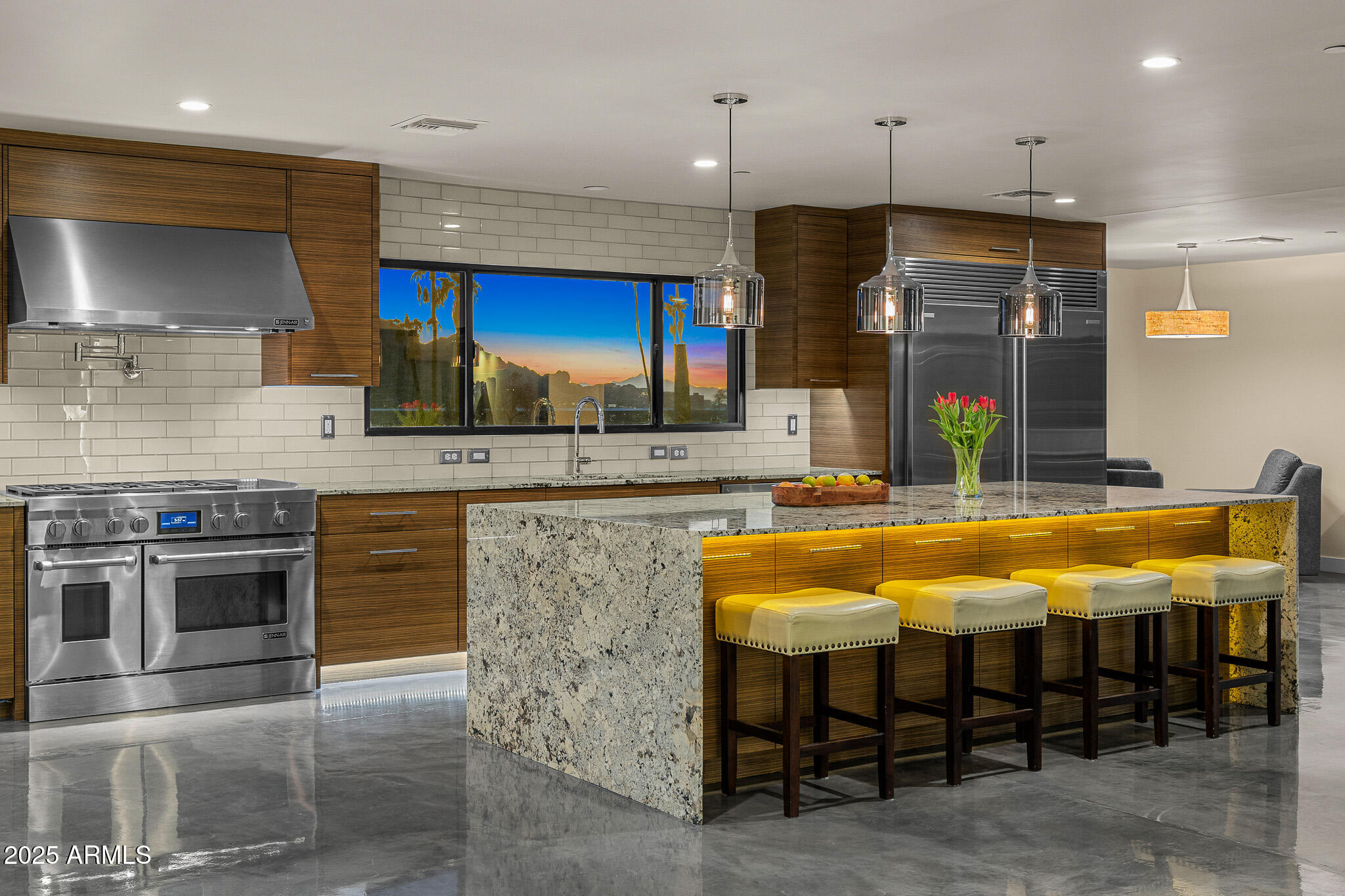 5826 East Indian Bend Road Paradise Valley, AZ 85253 - Photo 53 of 58 54kitchen_twilight