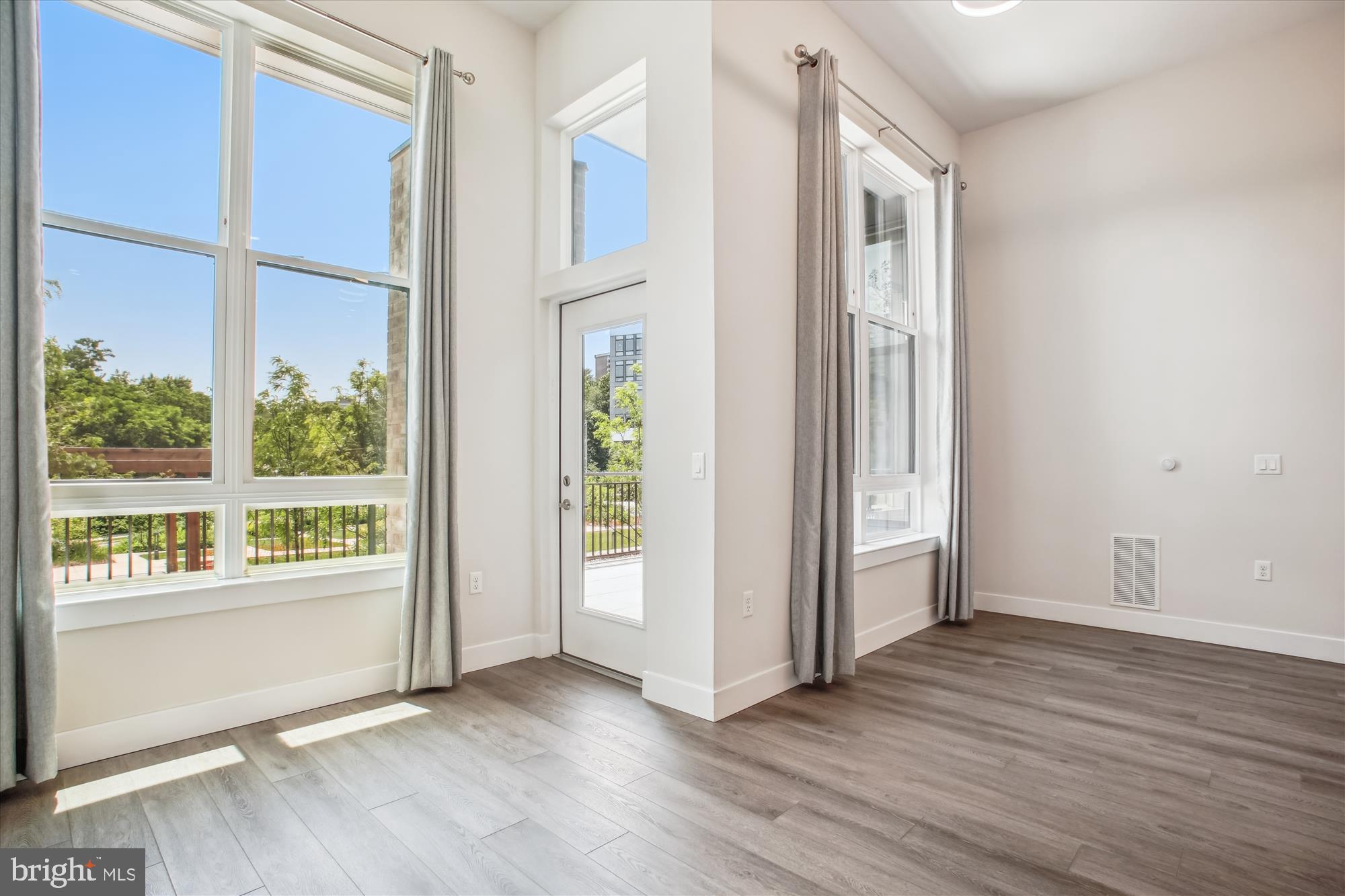 1761 Old Meadow Road, Unit 106 McLean, VA 22102 - Photo 5 of 37
