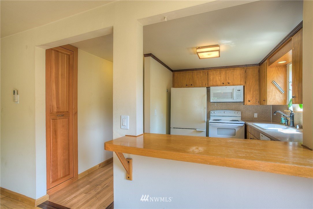 3401 Morrison Road West University Place, WA 98466 - Photo 11 of 24