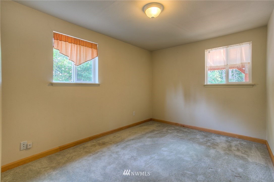 3401 Morrison Road West University Place, WA 98466 - Photo 14 of 24
