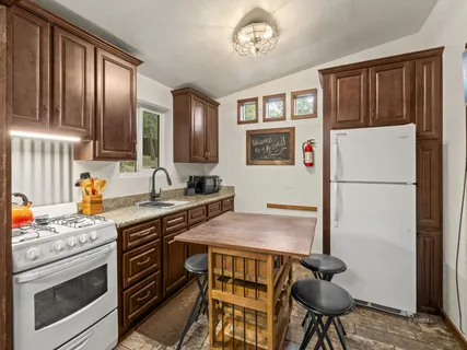 $419,000 | 53325 Marian View Drive, Idyllwild, CA 92549