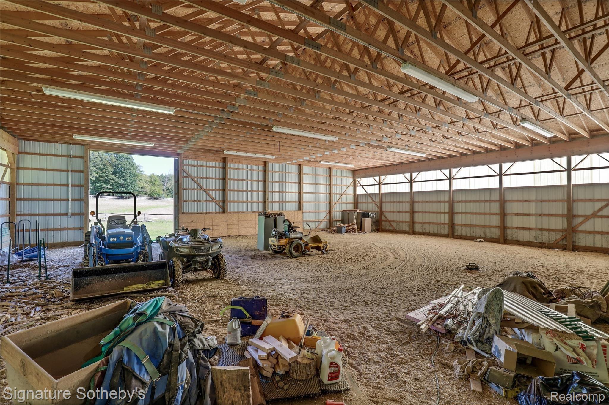 5641 Barber Road Metamora, MI 48455 - Photo 4 of 76 5641 Barber Rd Metamora MI-print-072-070-5641 Barber Road Metamora-4200x2799-300dpi.jpg