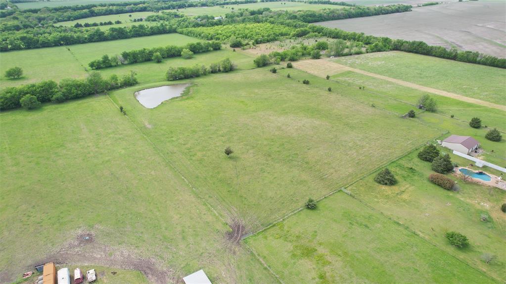 11 East Line Road Whitewright, TX 75491 - Photo 7 of 10