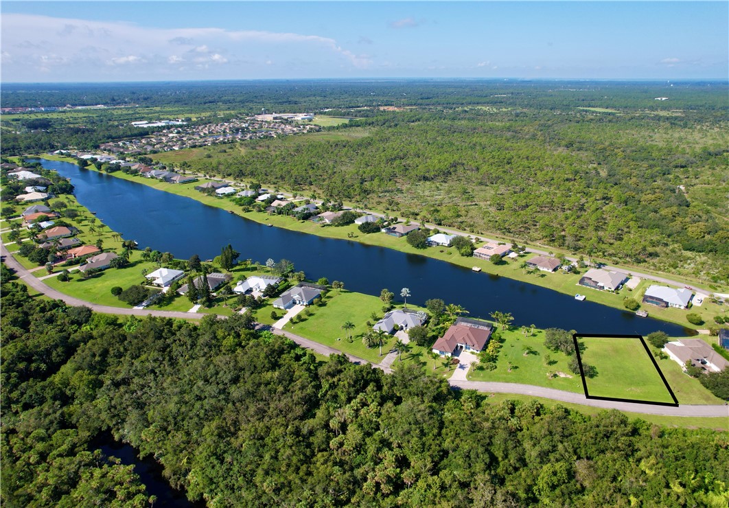 1552 Eagles Circle Sebastian, FL 32958 - Photo 11 of 16 a view of a flower