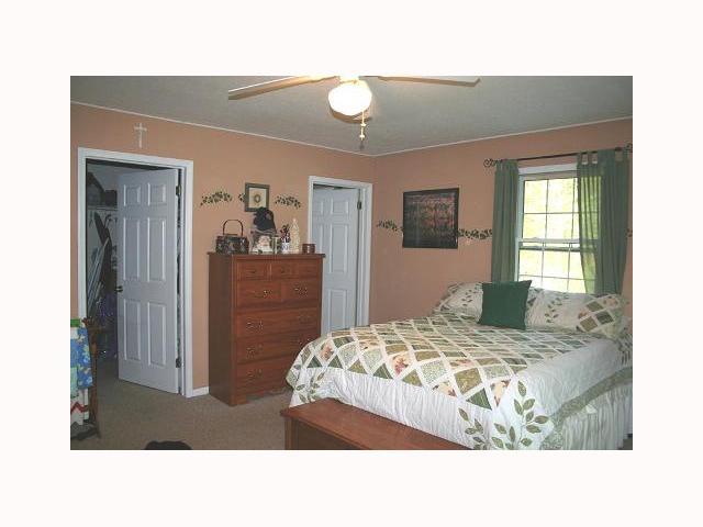 24736 Woltz Road Rockbridge, OH 43149 - Photo 6 of 13 Gallery Image 6