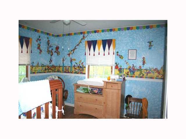 24736 Woltz Road Rockbridge, OH 43149 - Photo 8 of 13 Gallery Image 8