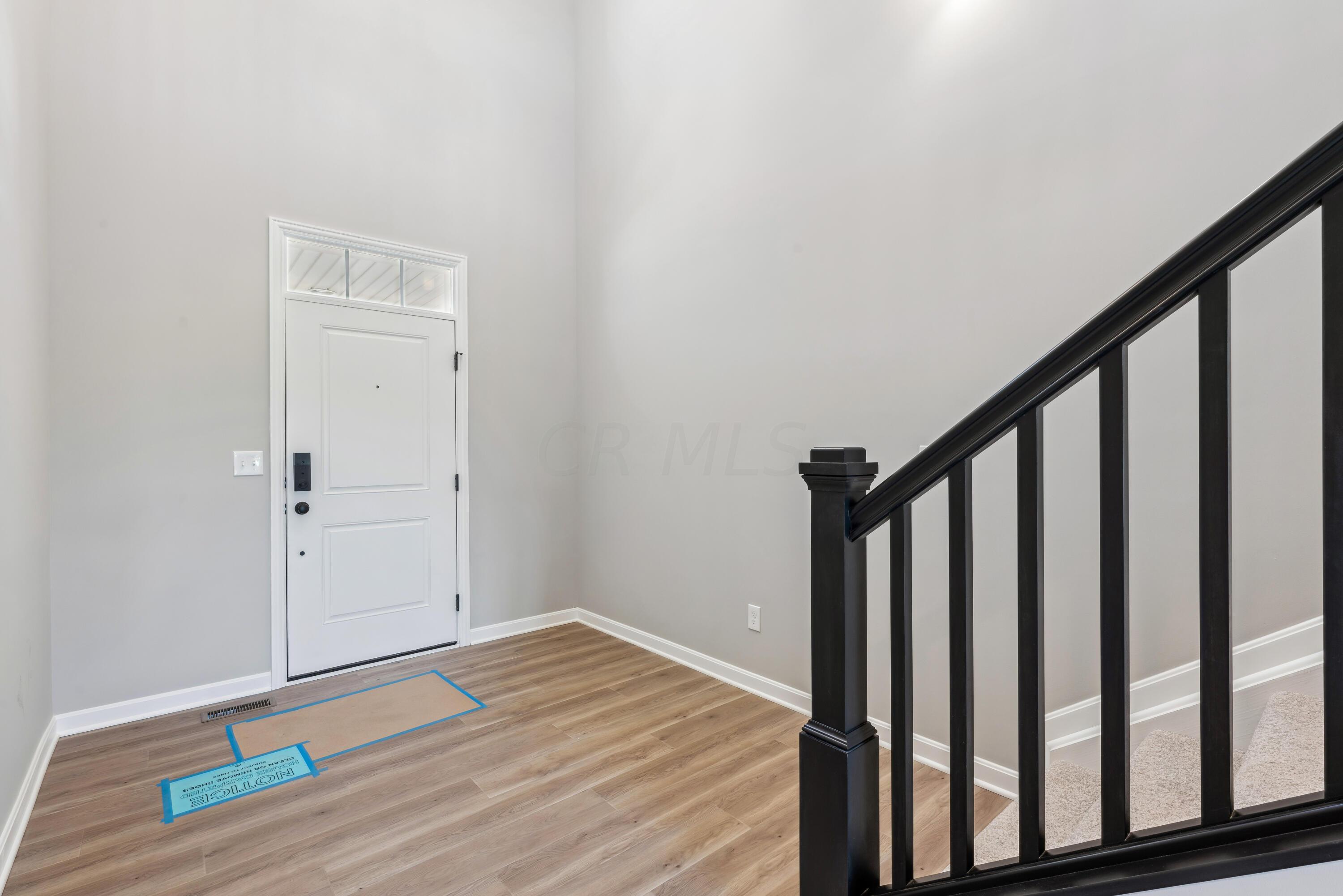 1607 Cromwill Loop Delaware, OH 43015 - Photo 4 of 44 Entryway