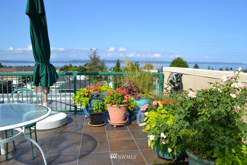 627 Main Street, Unit B Edmonds, WA 98020 - Photo 14 of 15
