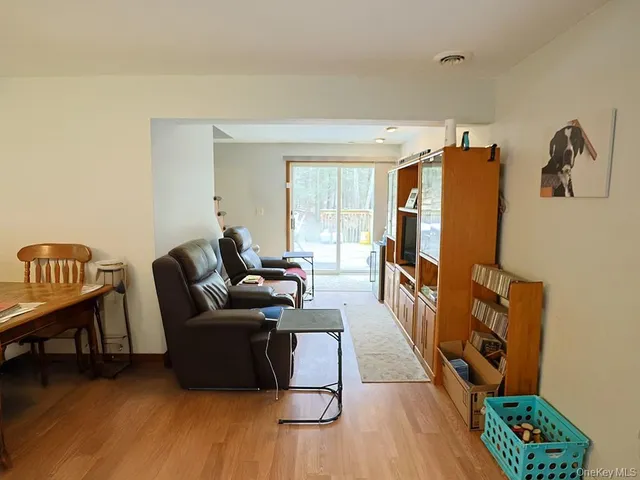 $324,000 | 68 Kennel Road, Cuddebackville, NY 12729